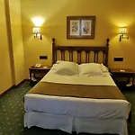 Hotel Puente De Salamanca