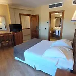 Ele Puente De Hotel 4*