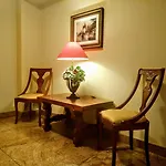 Hotel Ele Puente De