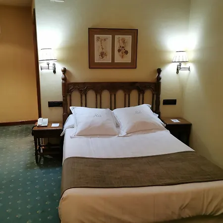 Hotel Ele Puente De Salamanca