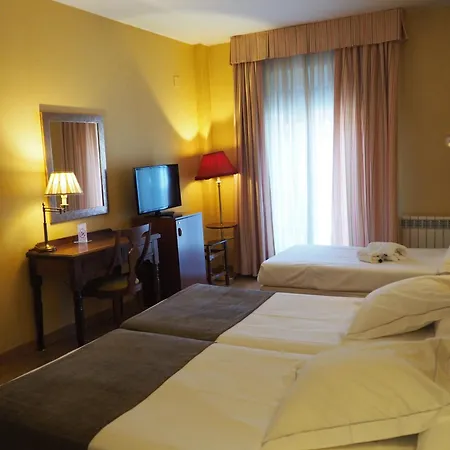 Hotel Ele Puente De 4*