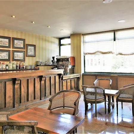 Hotel Ele Puente De Salamanca