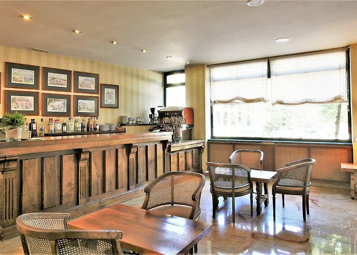 호텔 Ele Puente De 살라망카