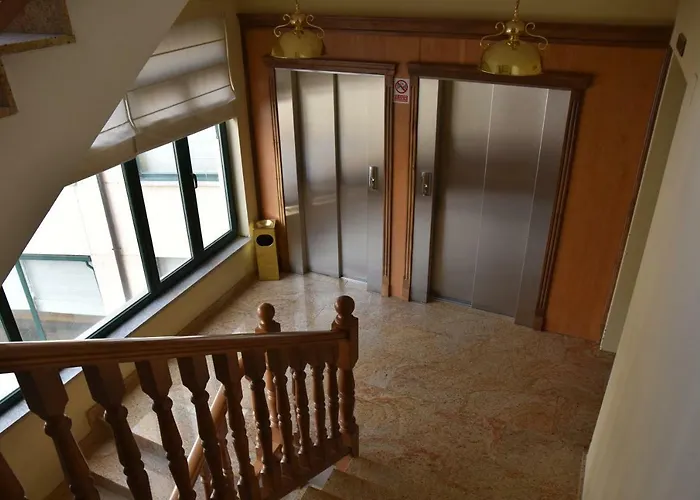 ホテル Ele Puente De 4*